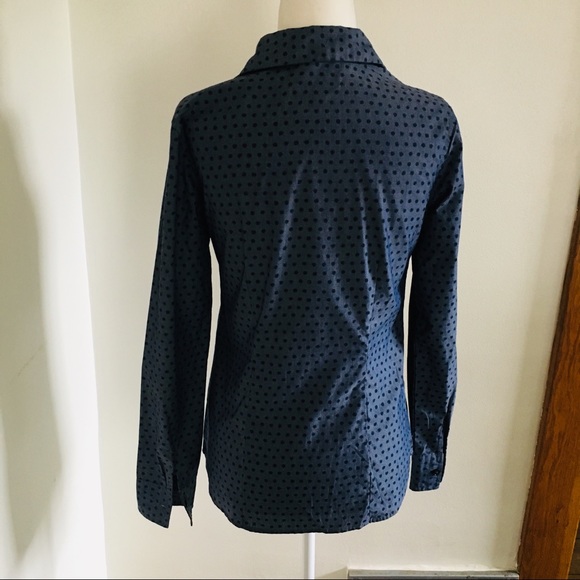 Van Heusen Gray Blue Button Down Shirt Blouse Dots - Picture 2 of 8